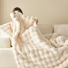 Luxurious Reversible Faux Rabbit Fur Throw Blanket – Cozy Nap Blanket for Home, Office, and Outdoor Use