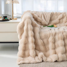 Luxurious Reversible Faux Rabbit Fur Throw Blanket – Cozy Nap Blanket for Home, Office, and Outdoor Use